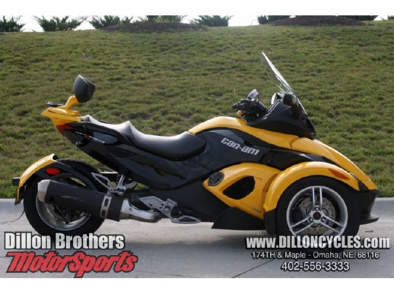 2009 Other Can-Am Spyder - Yellow 