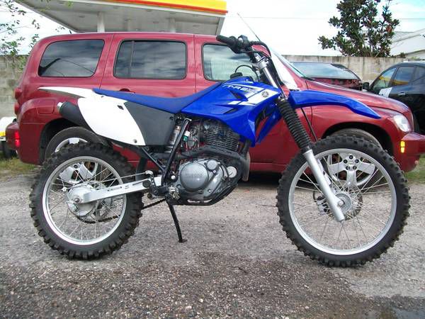 2013 Yamaha TTR 230 Dirt Bike