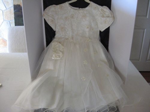 Ivory w gold accent Tulle Skirt Flower Girl Dress Dress size 10 Vincent Lauris