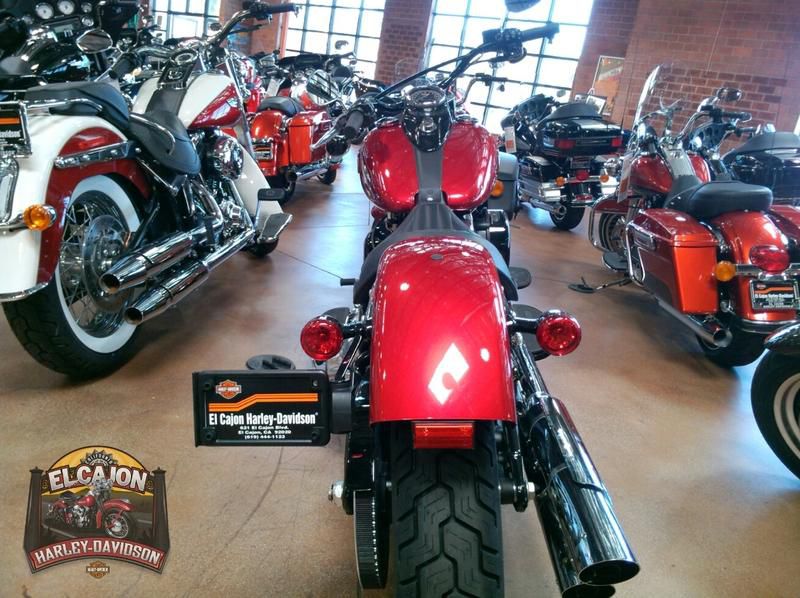 2013 Harley-Davidson FLS - Softail Slim Cruiser 