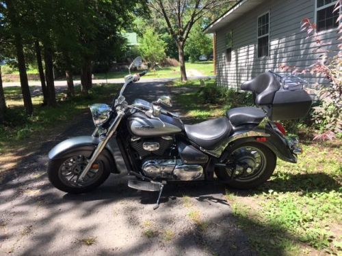 2009 suzuki boulevard