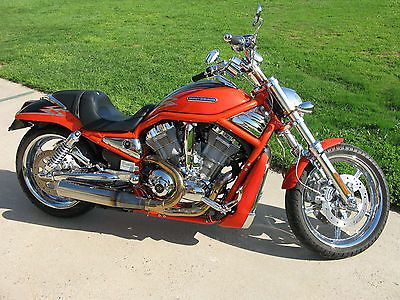 Harley-davidson : vrsc 2005 harley-davidson cvo screamin&#039;