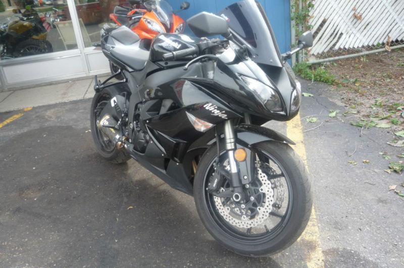 2009 KAWASAKI ZX6R!! DEALER WHOLESALE!!! MUST for sale on 2040-motos