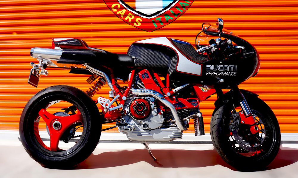 2001 Ducati Carbon Dream Sportbike 