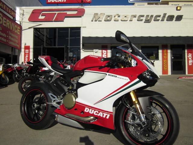 2013 Ducati 1199 Panigale S Tricolore Sportbike 