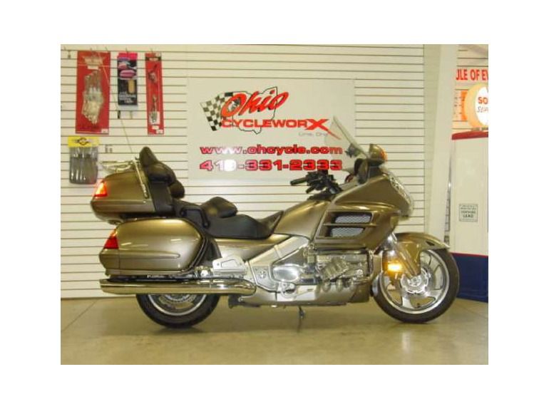 2004 honda gold wing (gl1800) 