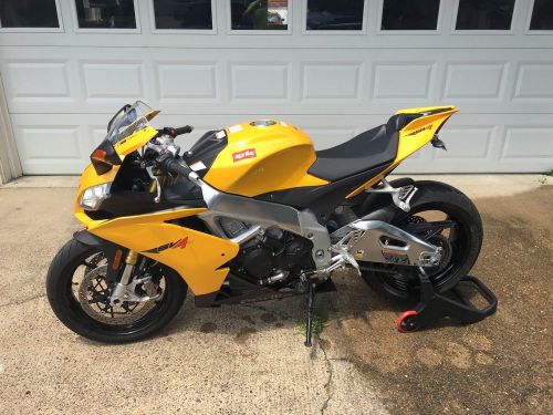 2013 Aprilia RSV4R