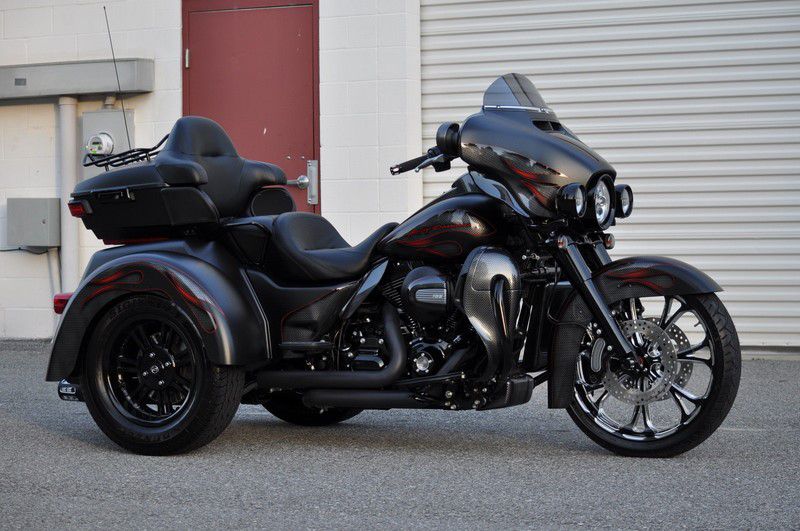 2014 Harley-Davidson Touring TRI-GLIDE TRIKE BLACKED OUT 1 OF A KIND!!