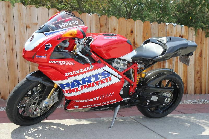 2007 Ducati 999S Superbike In Like New Condition_Last of the Legendary 999 Bikes