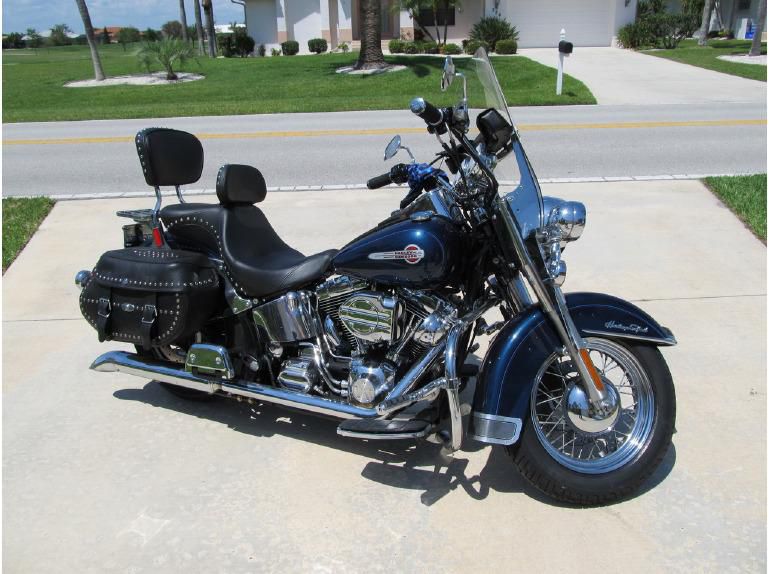 2004 Harley-Davidson Softail CLASSIC Cruiser 