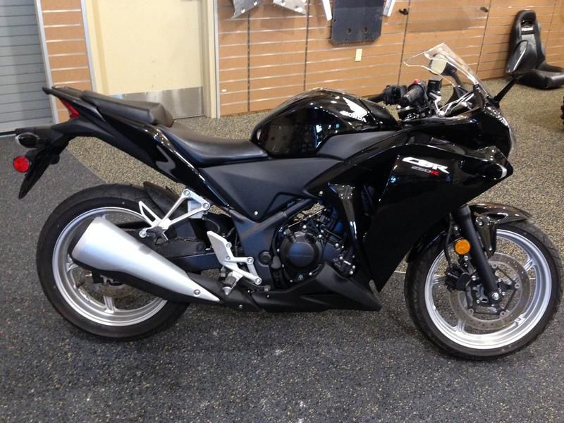 2011 honda cbr 250r   