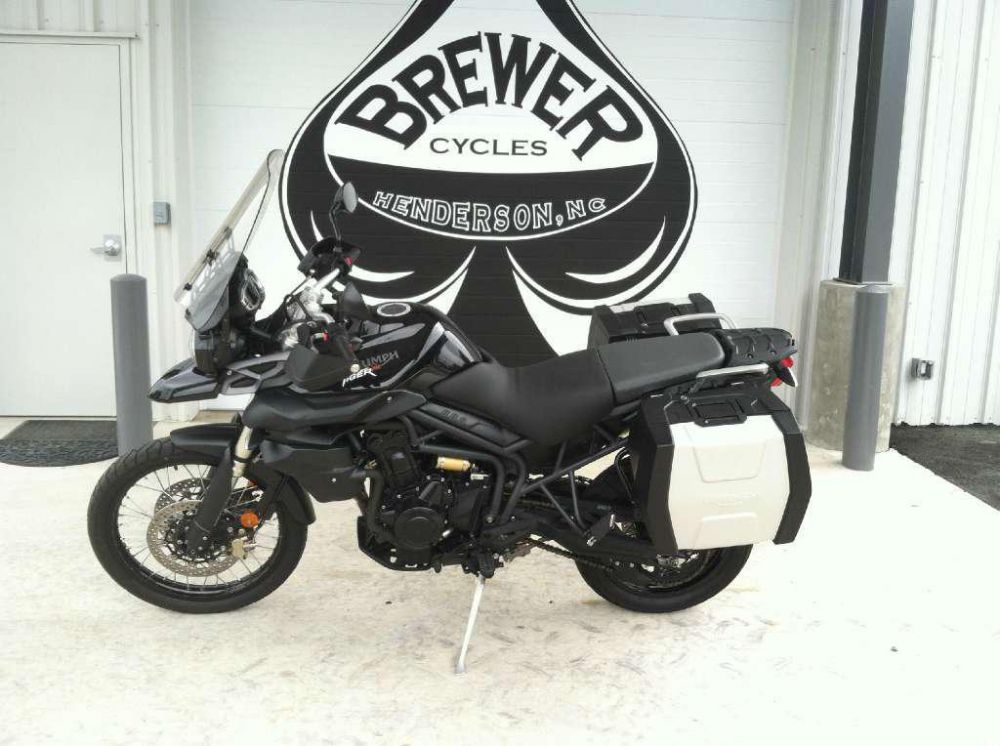 2012 triumph tiger 800 xc abs - phantom black  dual sport 