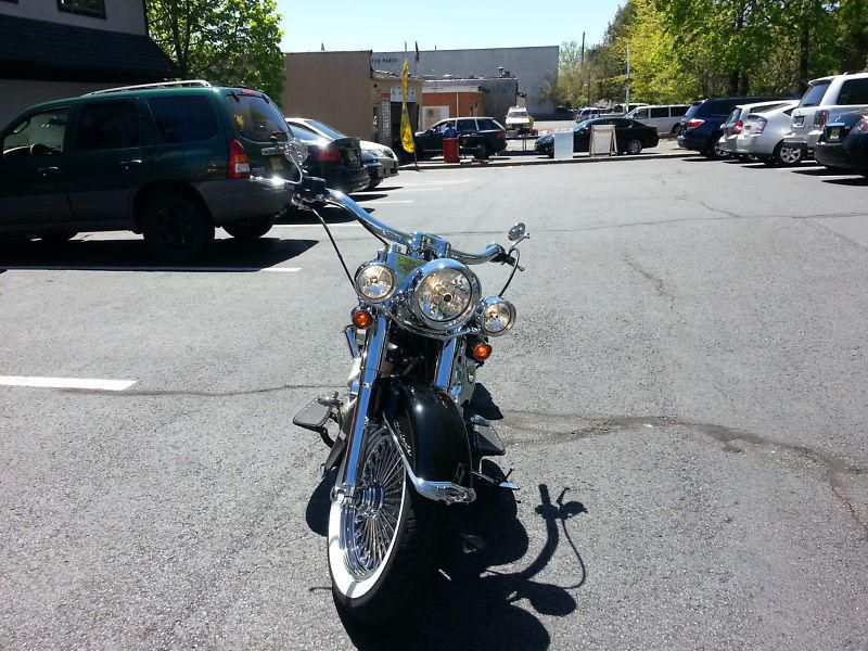 09 harley softail deluxe (flstn)