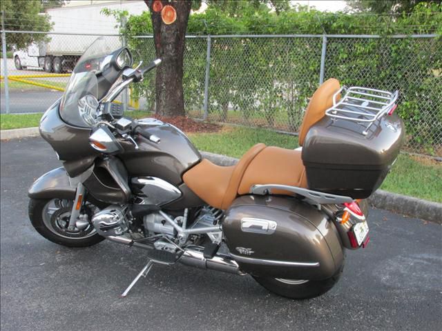 Used 2004 BMW R1200CL for sale.