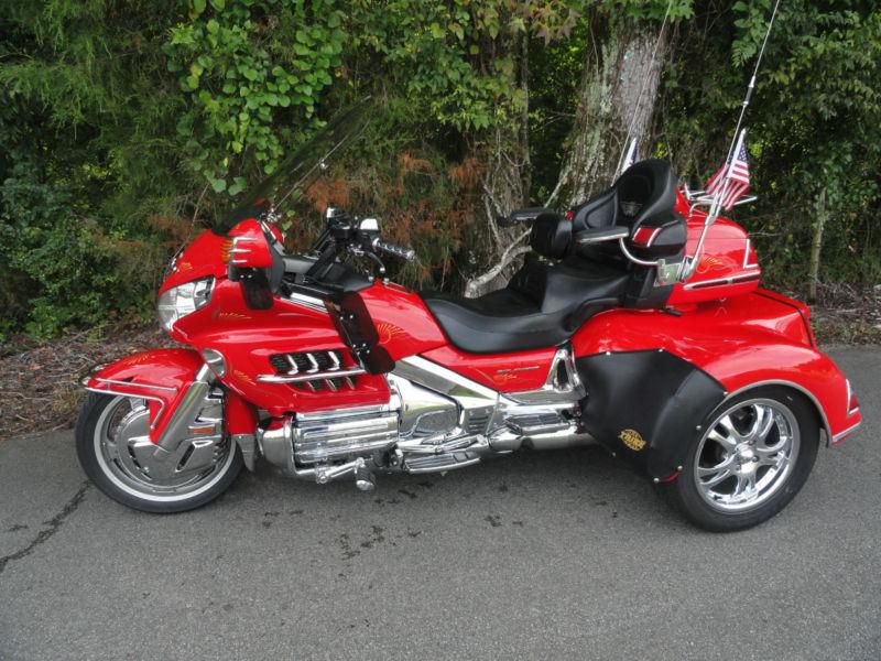 2004 Honda GoldWing GL 1800 W/ RoadSmith Trike Kit