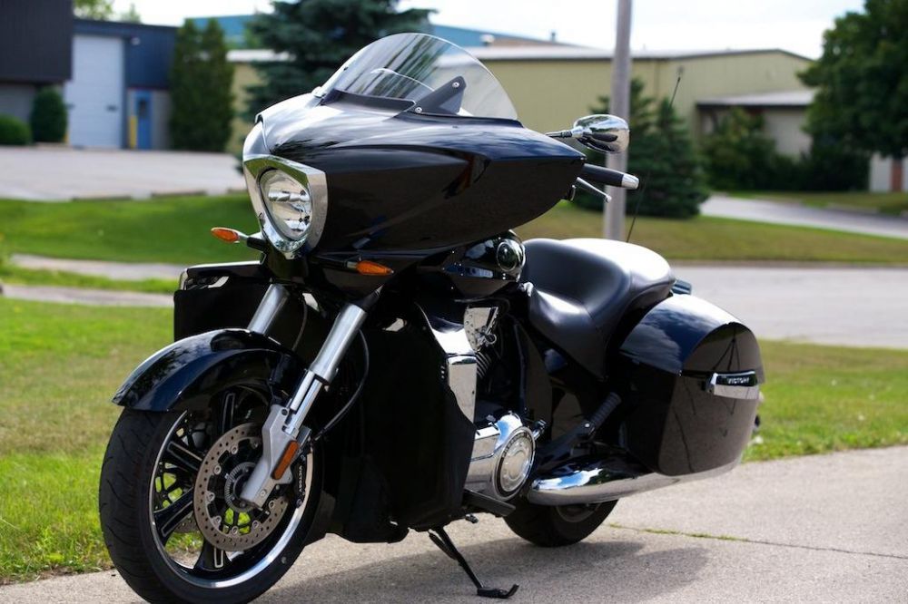 2012 Victory CROSS COUNTRY, CROSS COUNTRY TOUR, FLHX, STREET GLIDE Touring 