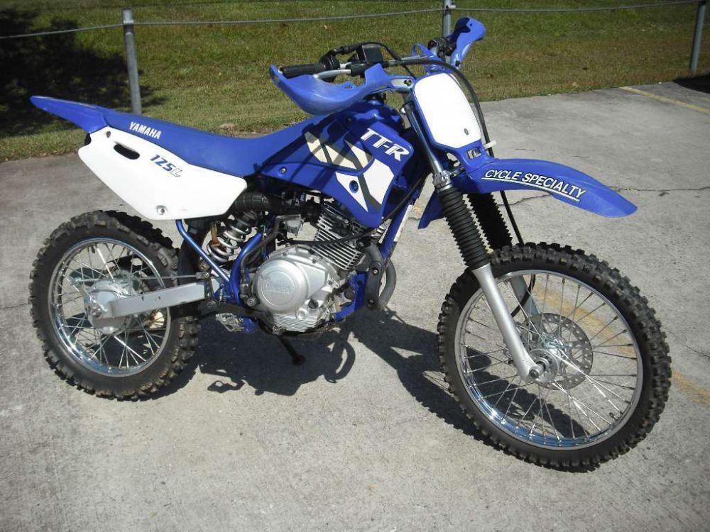 2002 Yamaha TT-R125L Dirt Bike 