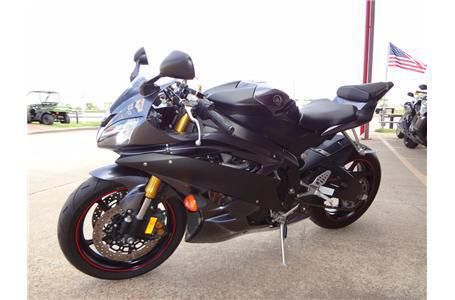 2007 Yamaha YZF-R6 Sportbike 