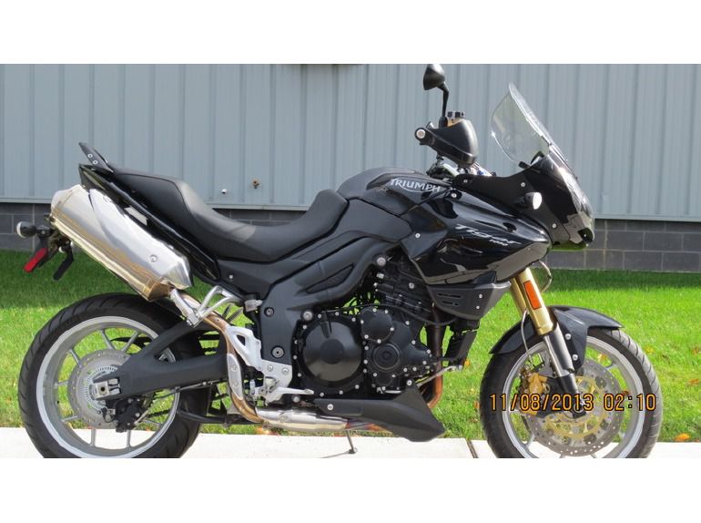 2010 triumph tiger se 