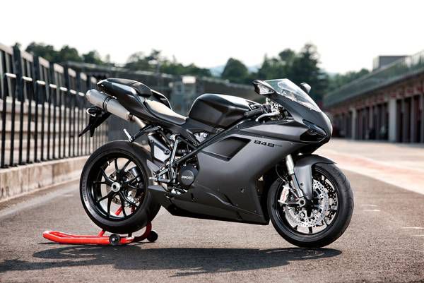 Holiday special!! 2013 ducati 848evo !!new!!