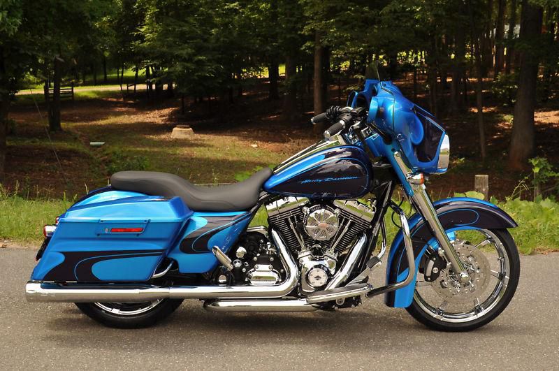 2010 STREET GLIDE **MINT** SCREAMIN EAGLE MOTOR! $15K IN XTRA'S!! MUST SEE!!