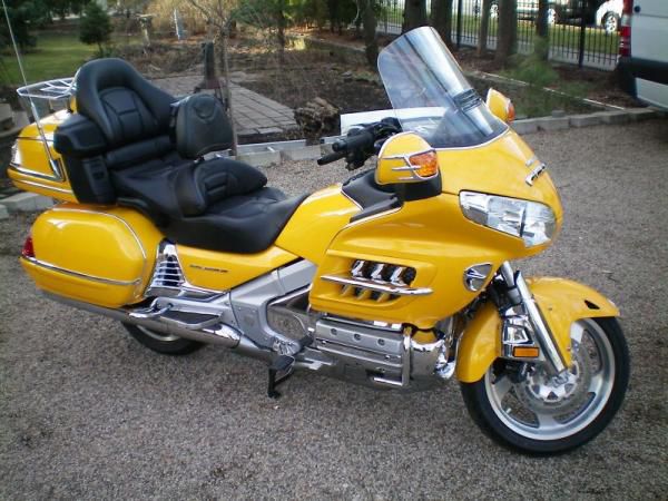 2010 honda gold wing gl 1800