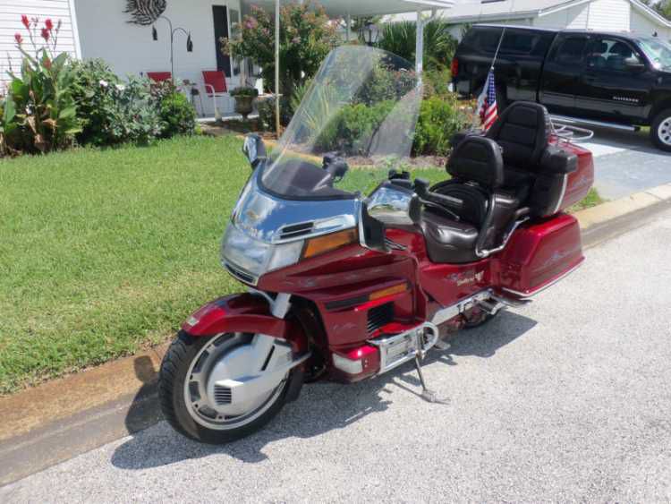 1995 Honda Gold Wing Intersate ## Red ##