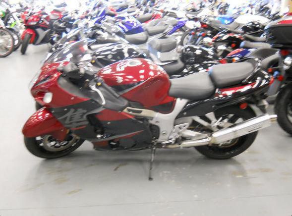 2006 suzuki hayabusa 1300r  sportbike 