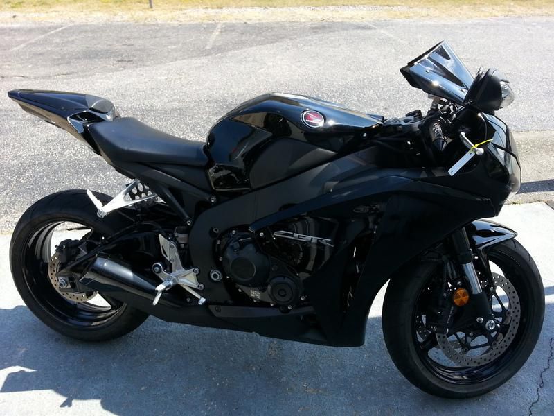 2009 Honda CBR 1000RR Sportbike 