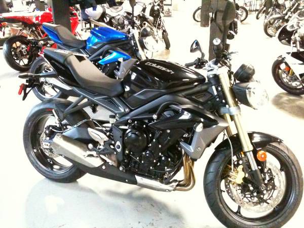 2013 Triumph Street Triple {{