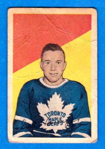 1952-53 parkhurst hockey card#54 gord hannigan (toronto maple leafs)