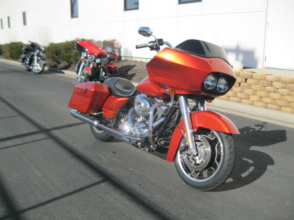 2011 Harley-Davidson Road Glide Custom FLTRX Touring 