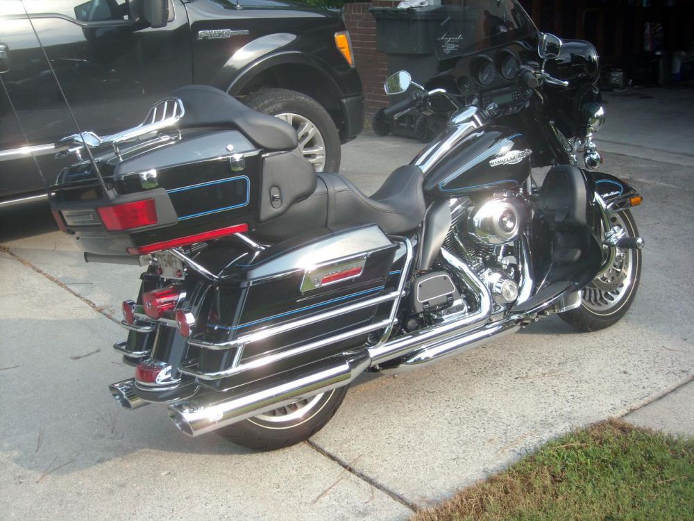 2011 harley-davidson ultra classic  touring 