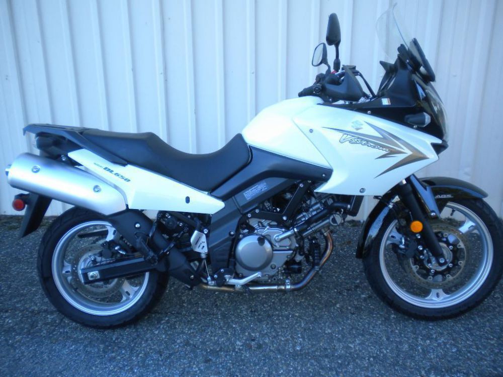 2011 suzuki v-strom 650 abs  standard 