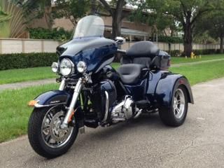 2012 Harley-Davidson Tri Glide ULTRA CLASSIC Touring 