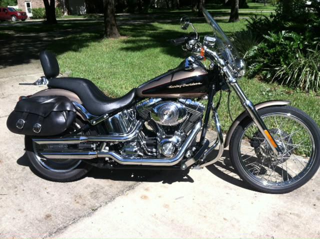 2004 Harley-Davidson Softail DEUCE Cruiser 