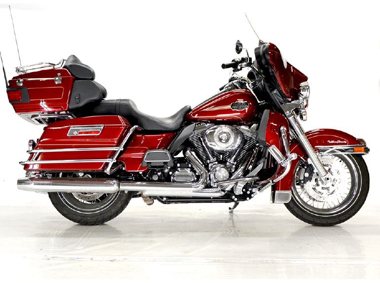 2010 Harley-Davidson Electra Glide Ultra Classic FLHTCU 