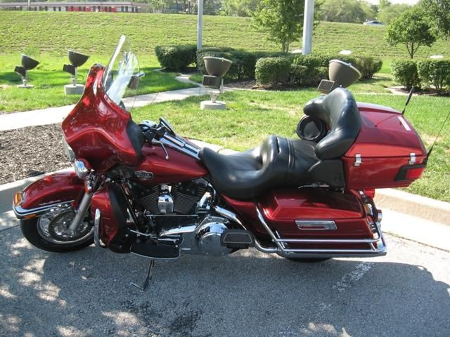 2008 Harley-Davidson FLHTCU - Electra Glide Ultra Classic Touring 