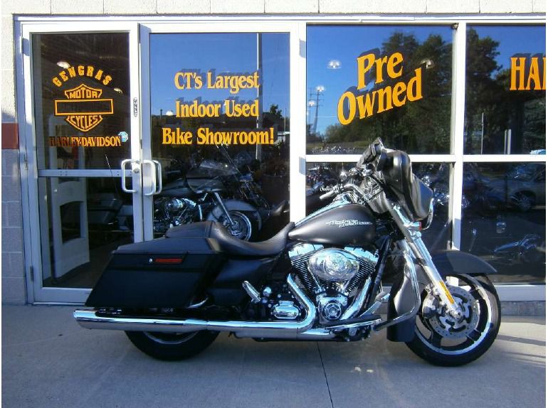 2011 harley-davidson flhx street glide 