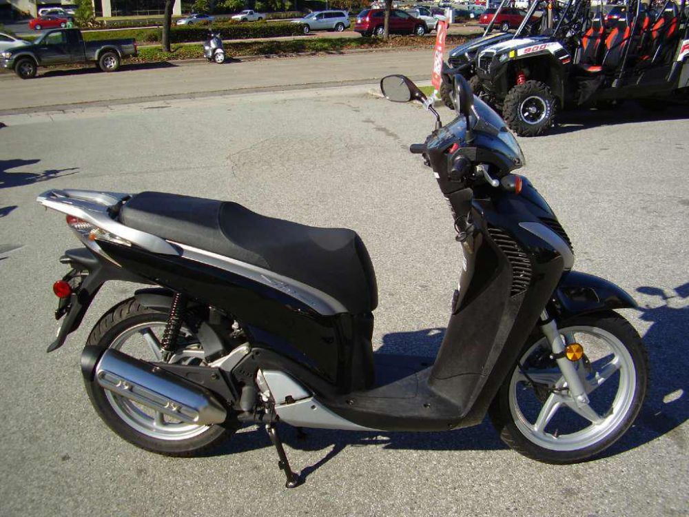 2010 honda sh150i  scooter 
