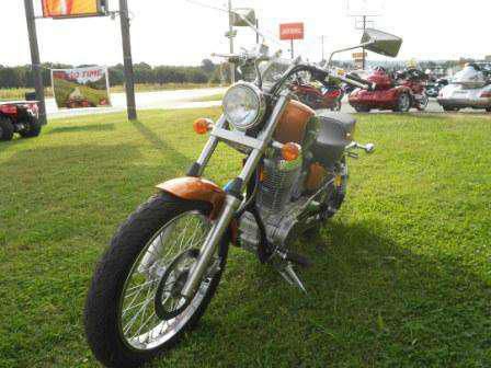 2011 suzuki boulevard s40  cruiser 