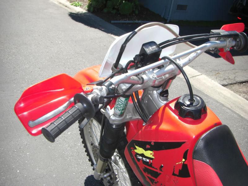 Buy 2002 Honda XR 250R Dirtbike New Top End Santa Cruz, on 