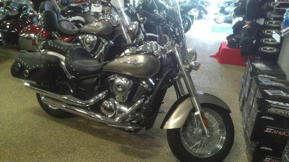 2013 Kawasaki Vulcan 900 Classic LT Cruiser 