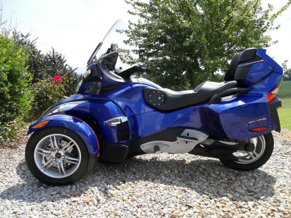 2012 can-am spyder rt se5 touring 