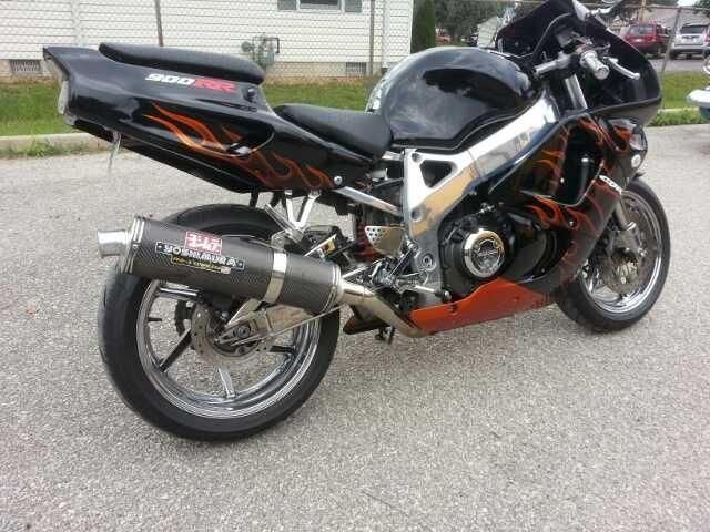 1997 honda cbr 900rr  no reserve