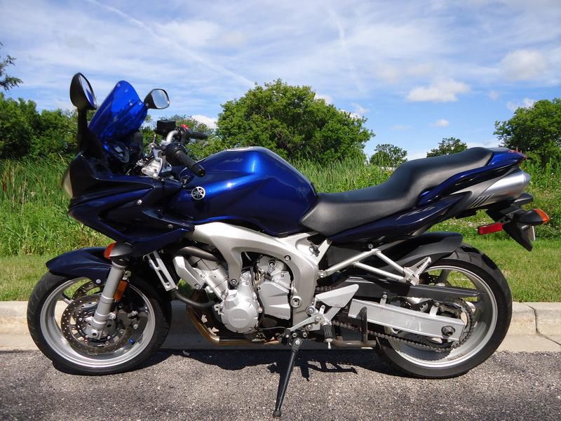 2004 yamaha fz 6  standard 