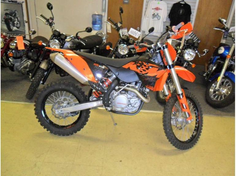 2009 ktm 450 xc-w  dirt bike 