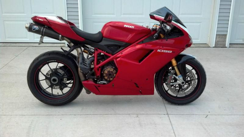 2008 ducati 1098s