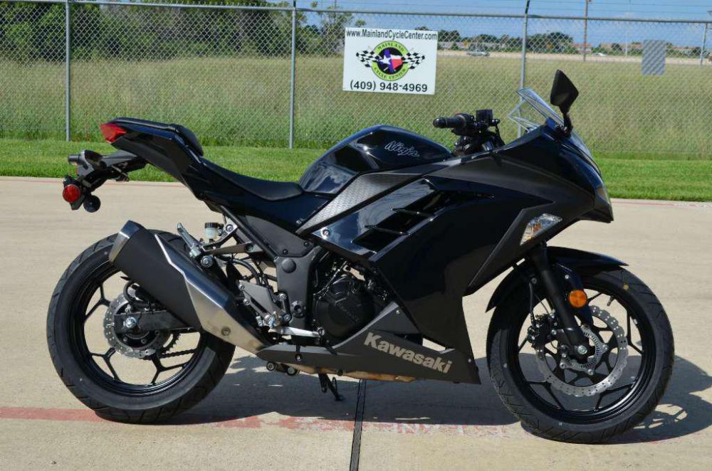 2014 Kawasaki Ninja 300 on 2040-motos