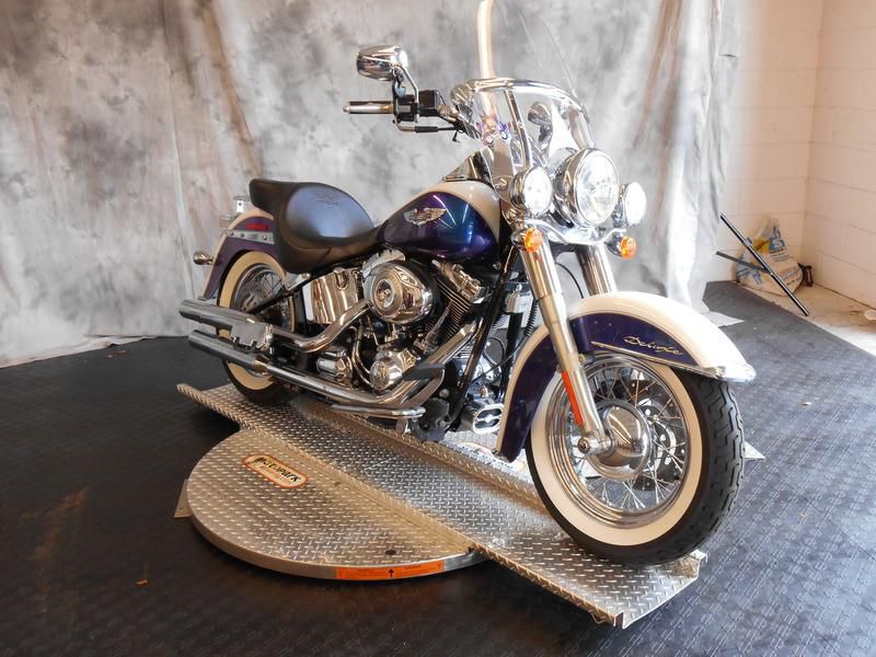 2010 Harley-Davidson FLSTN - Softail Deluxe Cruiser 